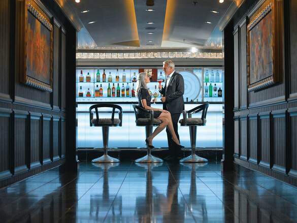 Oceania Riviera - Casino Bar 2.jpg